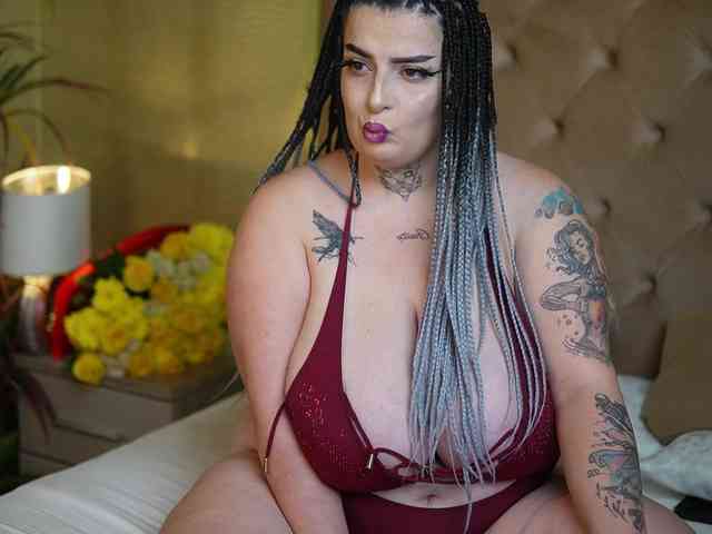 TiffanyTaboo webcam