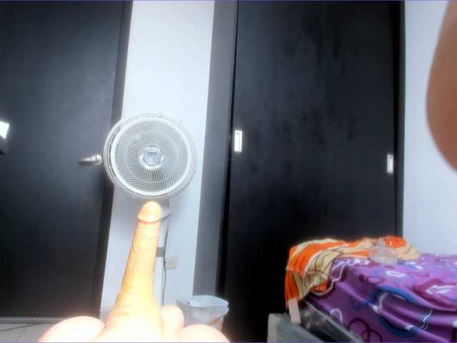 AssParadisse from BongaCams is Freechat