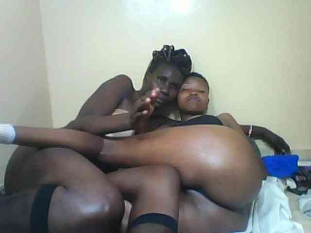 sexy striptease show Black-divas