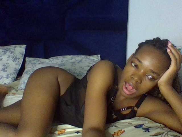 lovergal-01 from BongaCams