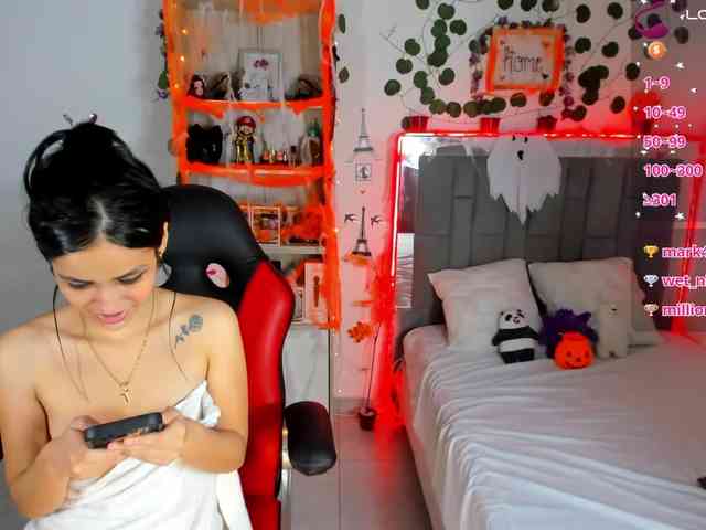 kittyscoot webcam