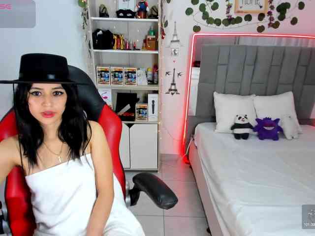 kittyscoot webcam