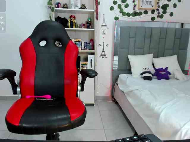 kittyscoot webcam