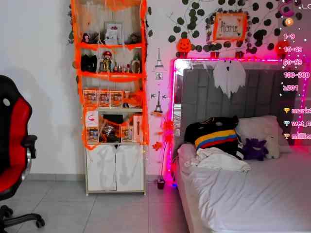 kittyscoot webcam