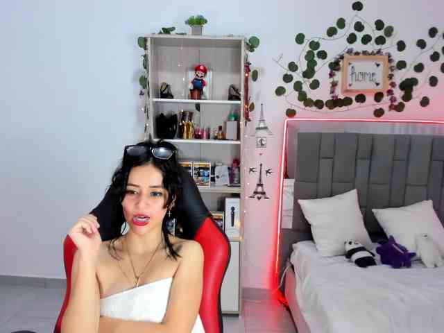 kittyscoot webcam