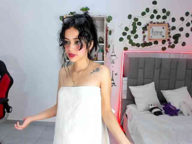 kittyscoot webcam