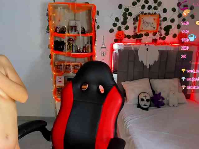 kittyscoot webcam