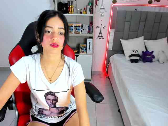 kittyscoot webcam