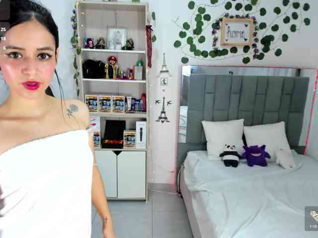 kittyscoot webcam