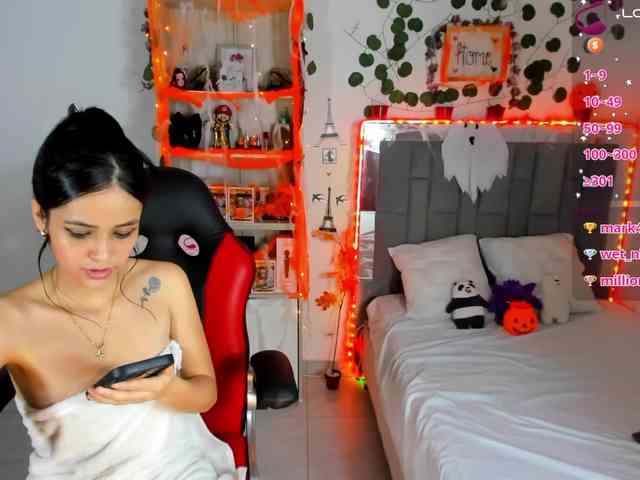 kittyscoot webcam