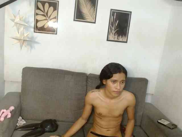 nicolle-sanders webcam