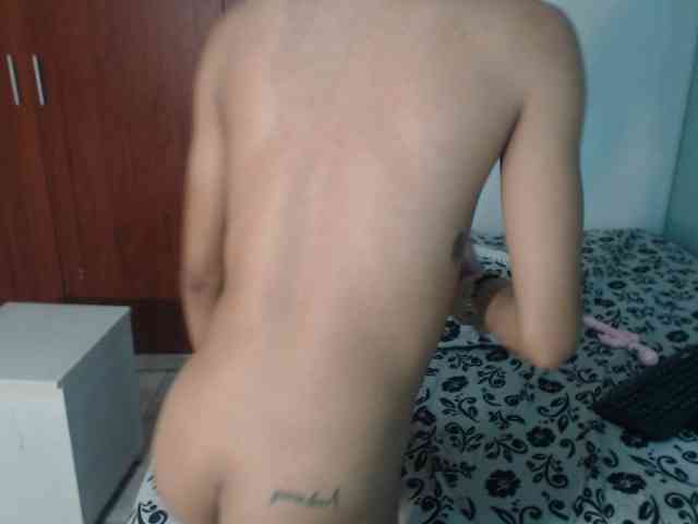 nicolle-sanders webcam