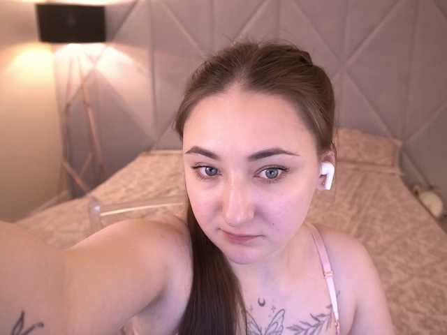 SashaDuvalle's BongaCams show and profile