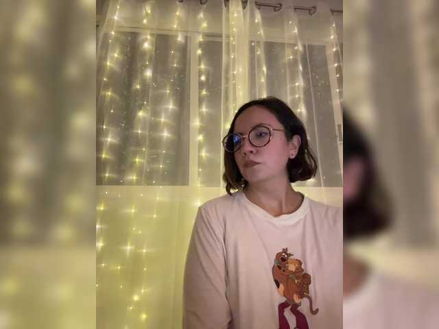 MishelleLopez's BongaCams show and profile