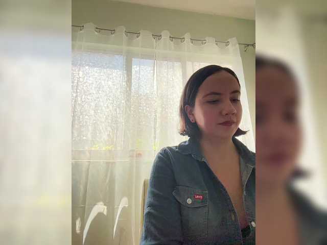 MishelleLopez's BongaCams show and profile