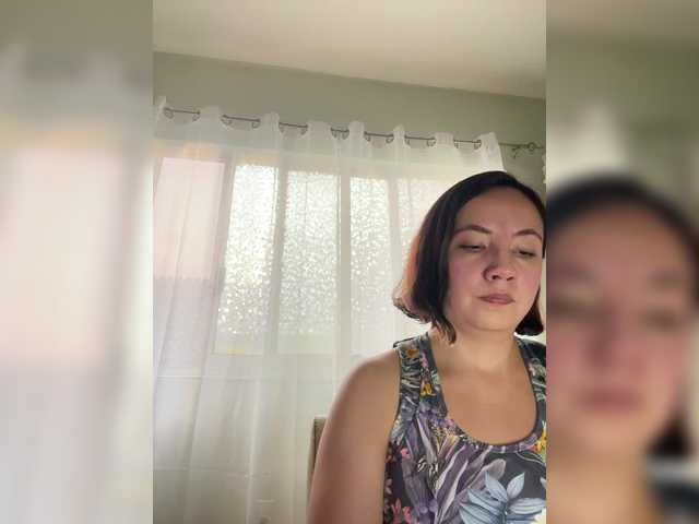 MishelleLopez Live Cam on BongaCams