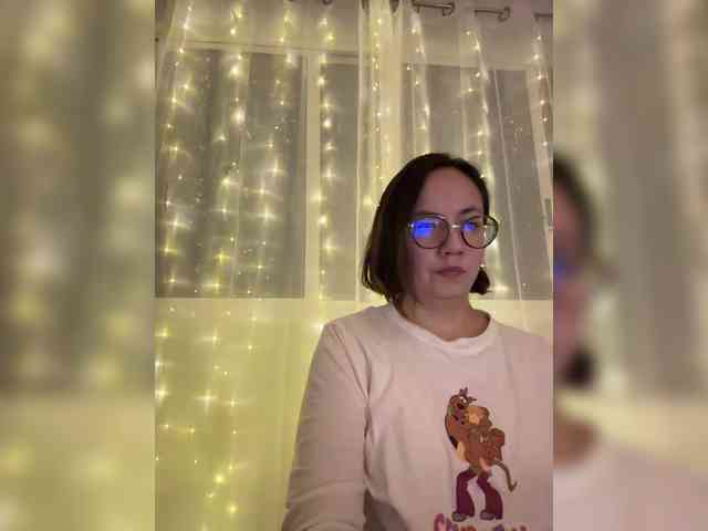 MishelleLopez Live Webcam on BongaCams