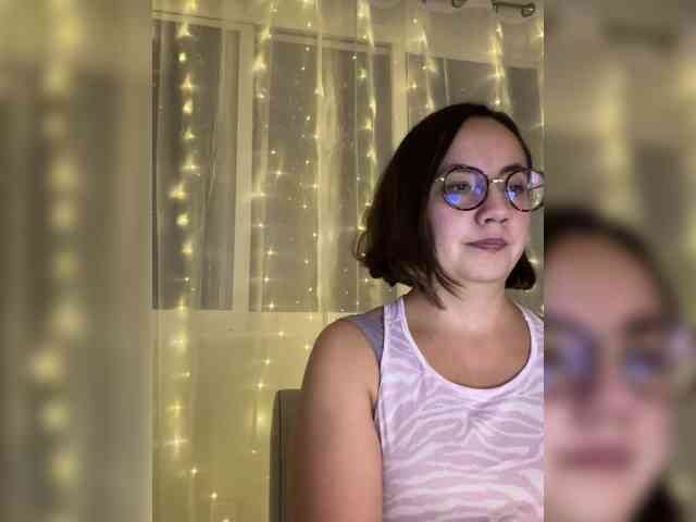 MishelleLopez webcam