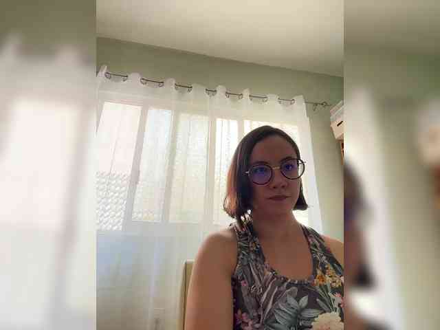 MishelleLopez webcam