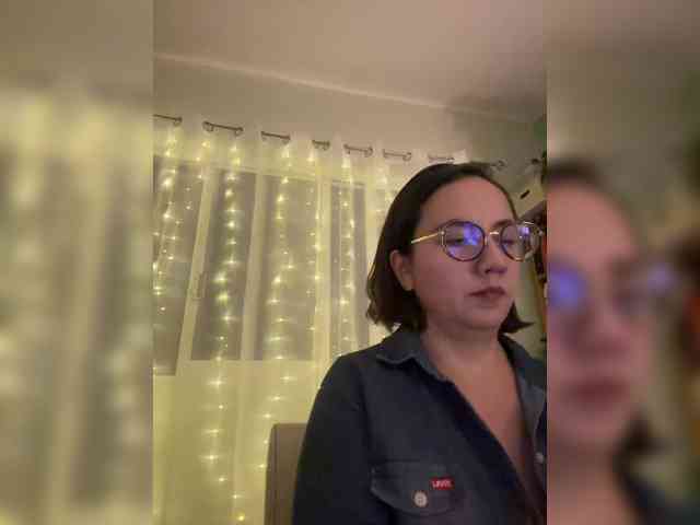 MishelleLopez webcam