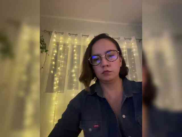 MishelleLopez webcam