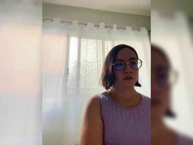 MishelleLopez MishelleLopez