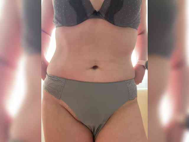 MishelleLopez webcam