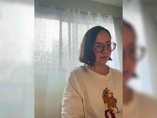 MishelleLopez webcam