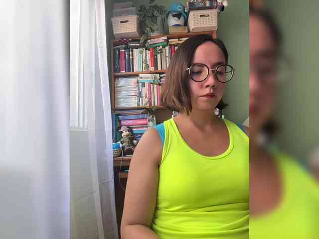 MishelleLopez webcam