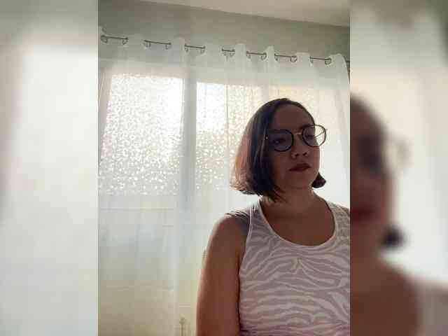 MishelleLopez webcam