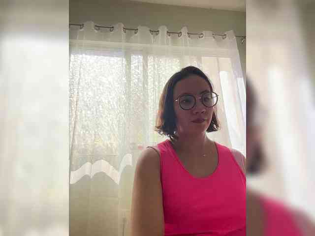 MishelleLopez MishelleLopez