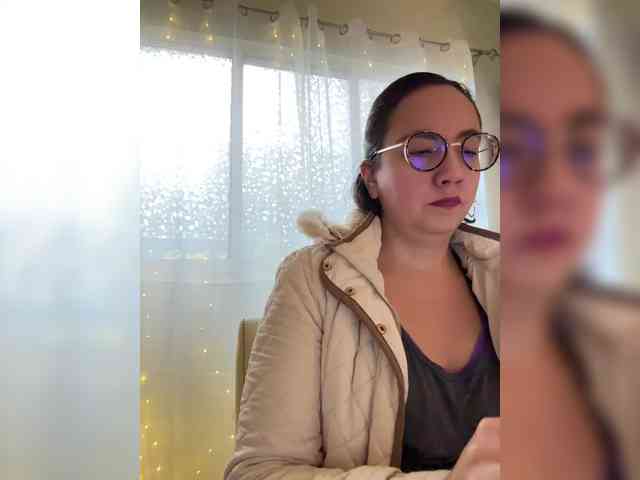 MishelleLopez webcam