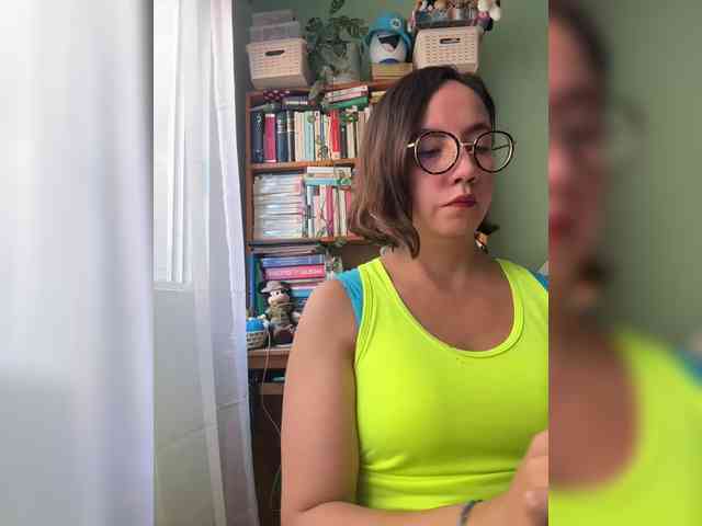 MishelleLopez webcam