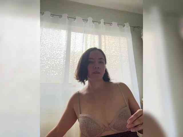 MishelleLopez webcam