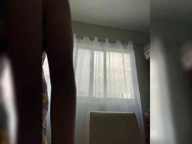 MishelleLopez webcam