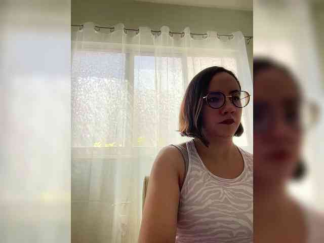 MishelleLopez webcam