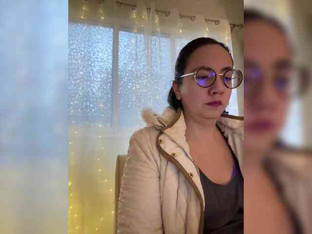 MishelleLopez webcam