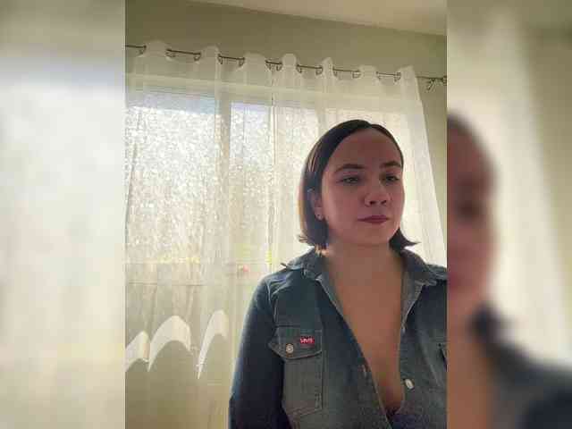 MishelleLopez webcam