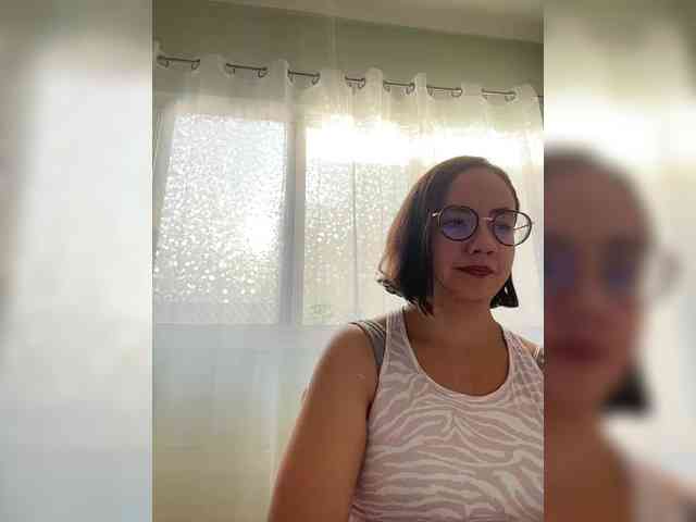 MishelleLopez webcam