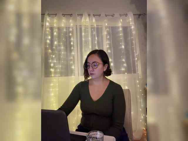 MishelleLopez webcam