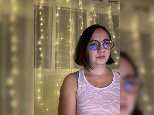 MishelleLopez webcam