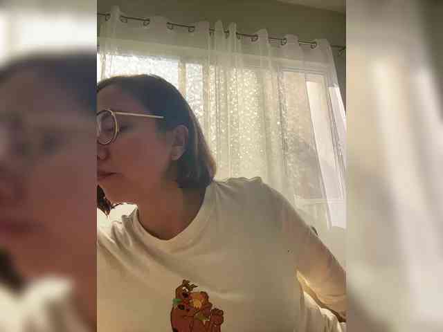 MishelleLopez webcam