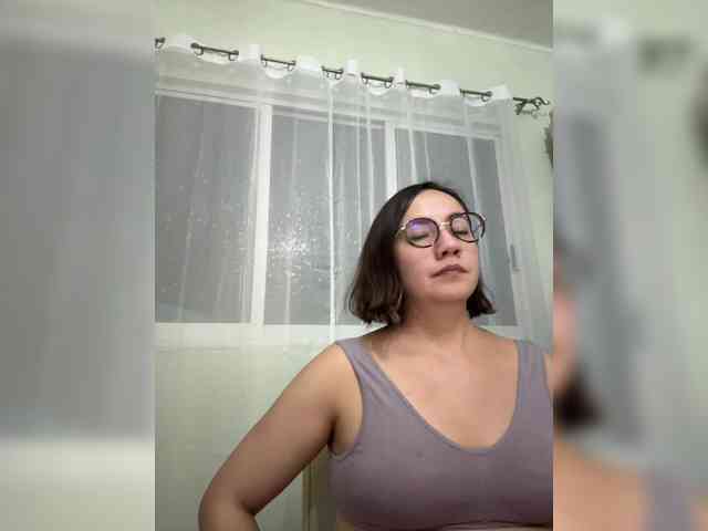 MishelleLopez webcam