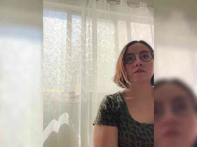 MishelleLopez webcam