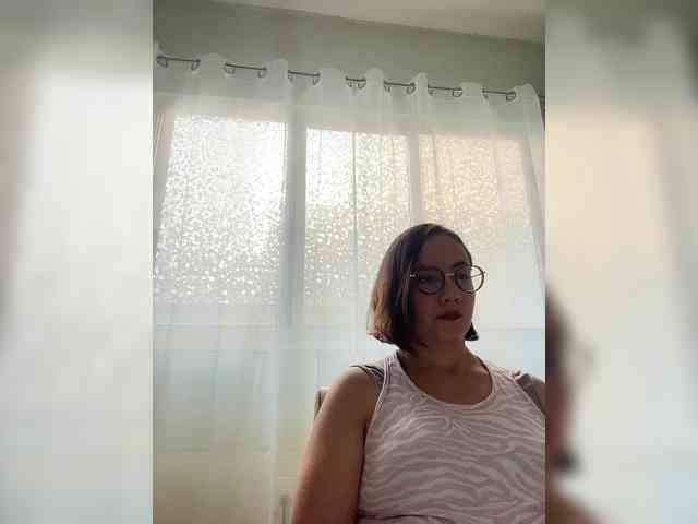 MishelleLopez webcam