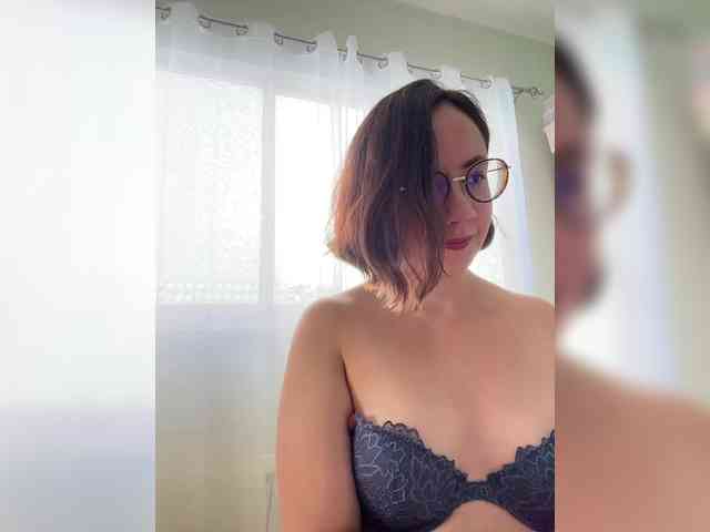 MishelleLopez webcam