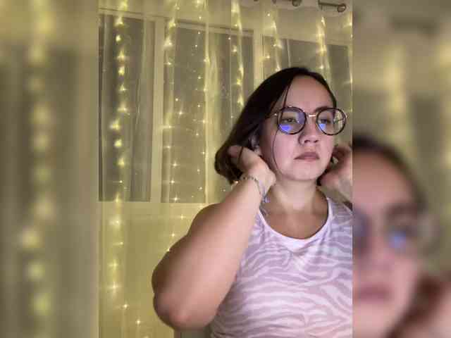 MishelleLopez webcam