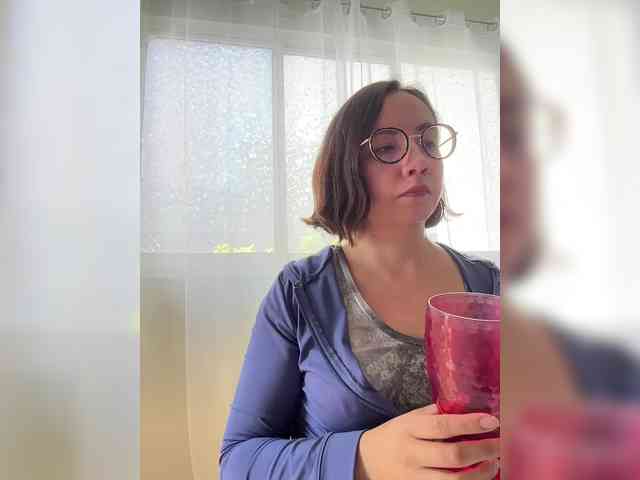 MishelleLopez webcam