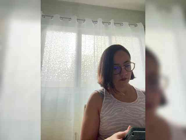 MishelleLopez webcam