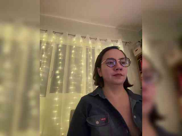 MishelleLopez webcam